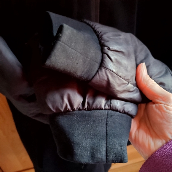 RYU Unisex Black Quilted Bomber Jacket Size Large - Picture 8 of 13